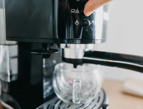 Pourquoi choisir une machine expresso Smeg pour sublimer votre café ?